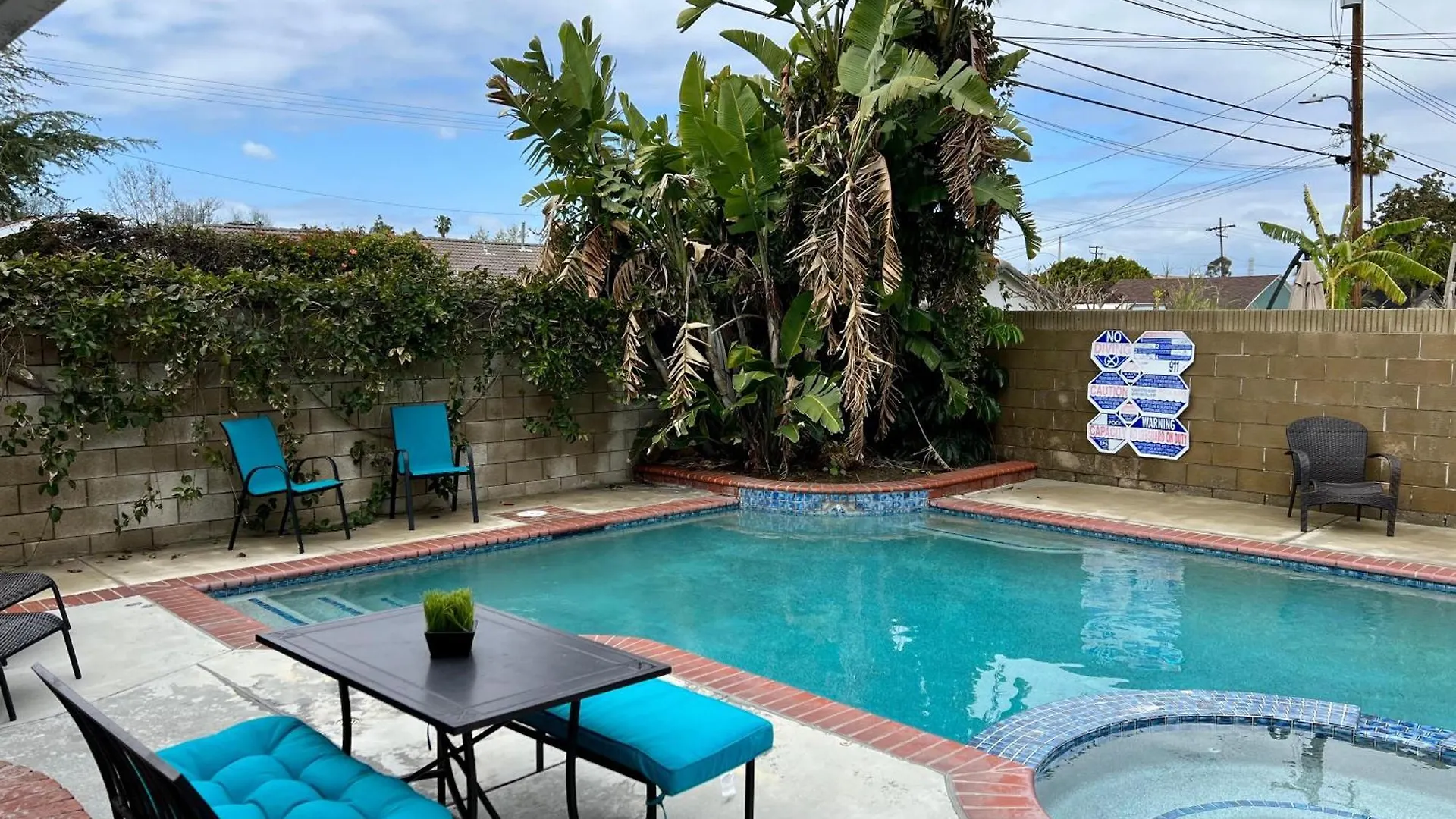 Destination #22 Villa Anaheim Holiday home