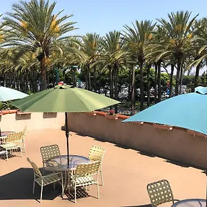 Kings At The Park & Convention Center Anaheim
